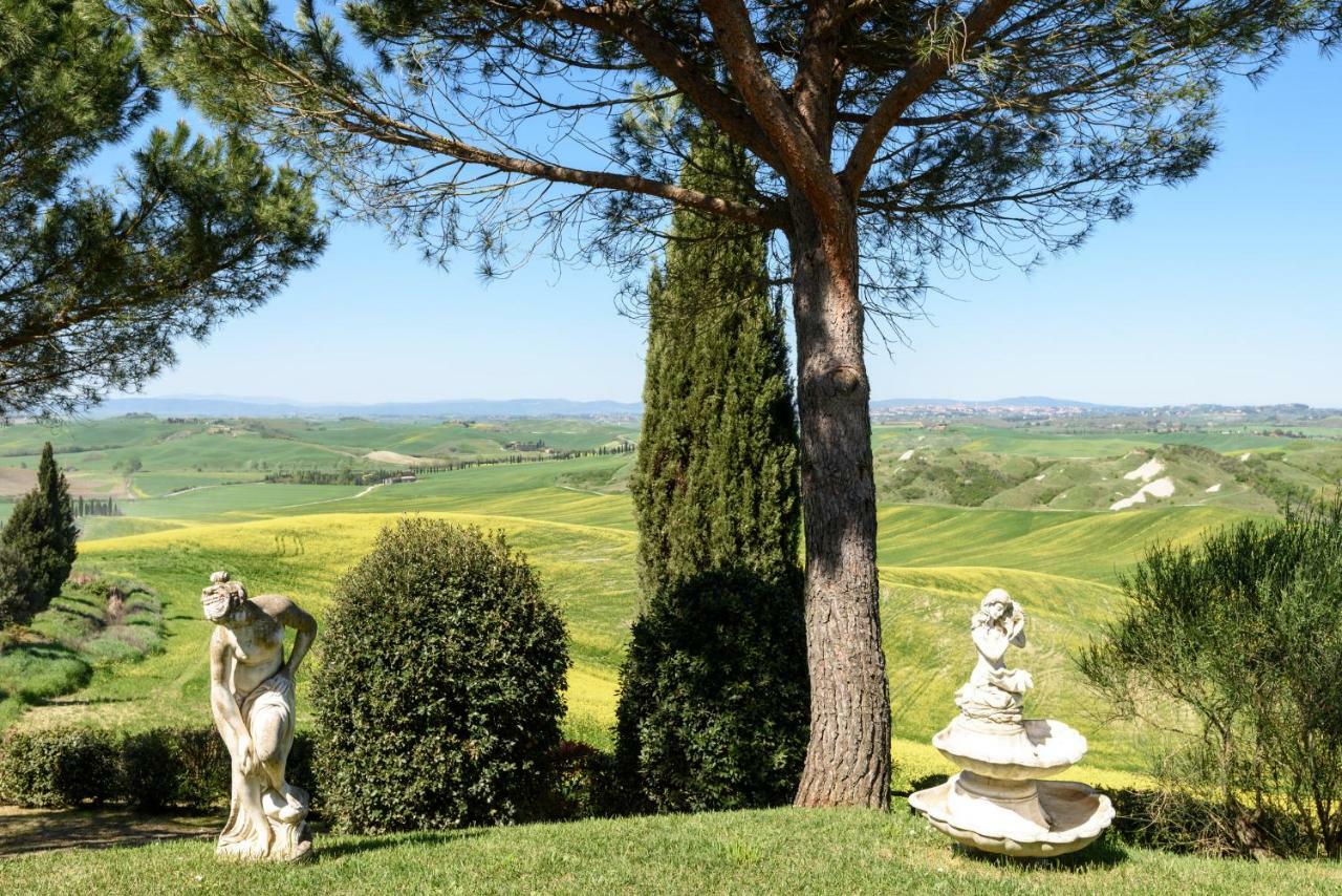 Tuscany Balcony: Crete Senesi Casetta Bagian luar foto